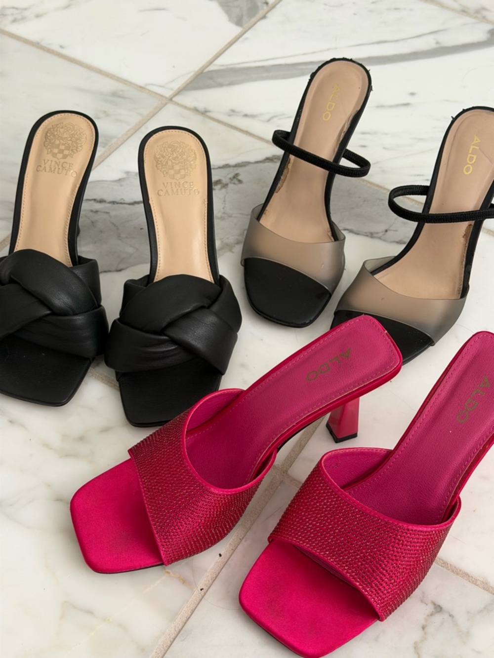 CHANEL Black and Hot Pink Women's Slide & Mule Collection - Picture 7 of 7